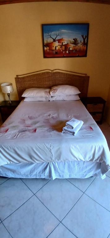 Postel nebo postele na pokoji v ubytování 16 Besembos contractors accommodation