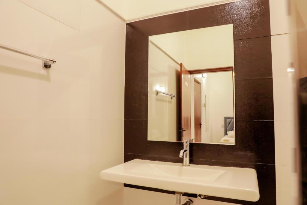 Cozy Nest Kandy Villa - 11