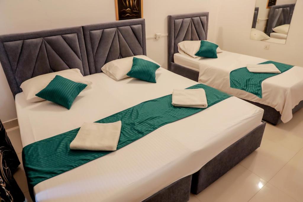 Cozy Nest Kandy Villa - 3