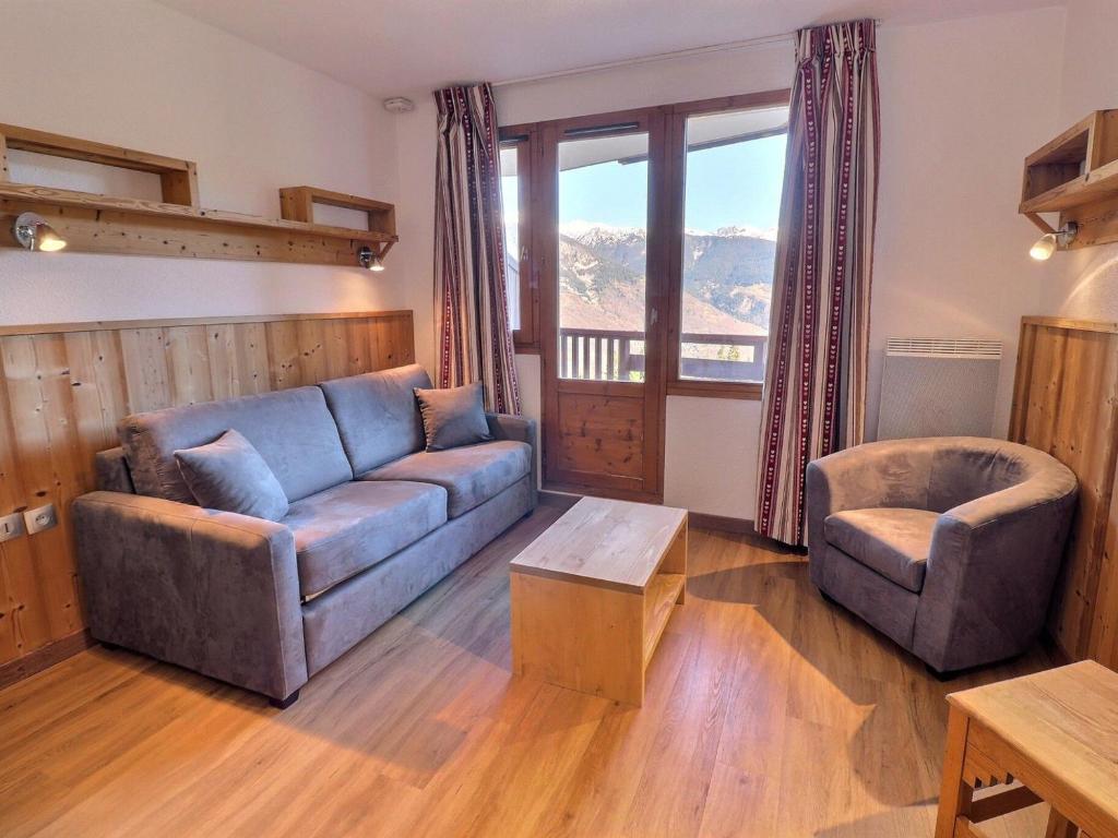 Confortable 2 Pièces, Skis aux Pieds, Proche Commerces - FR-1-182A-21 - Housity