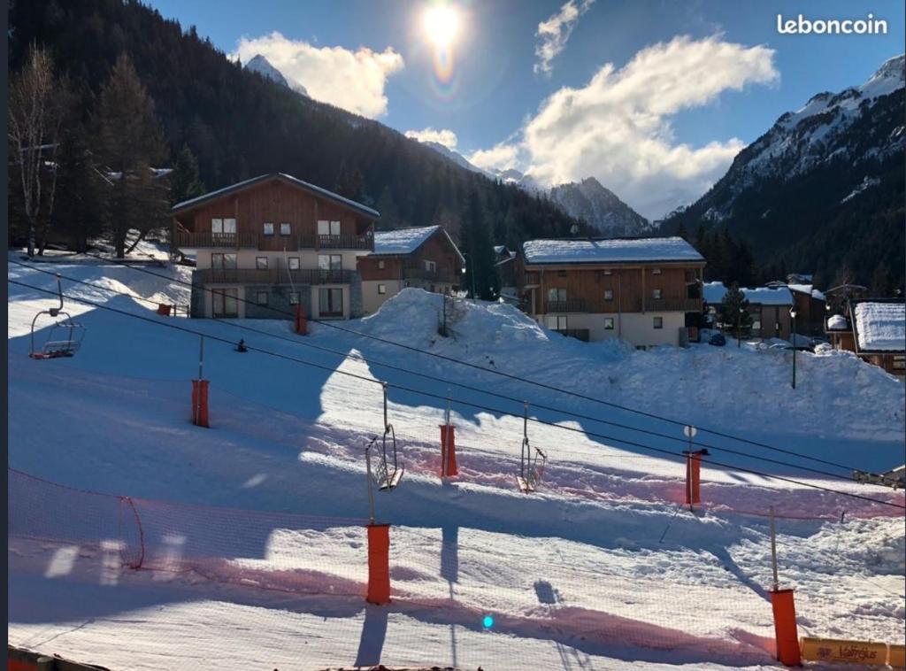 Studio Valfréjus, pied des pistes talvel