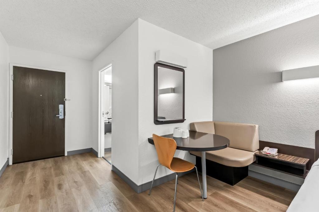 Studio 6 King of Prussia PA Philadelphia - Chambre Queen - Non-fumeur