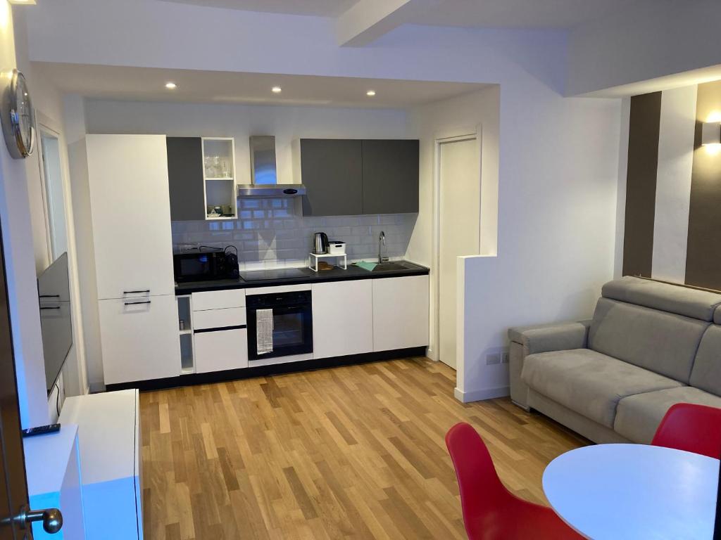 The Lux Apartment Bocconi-Navigli
