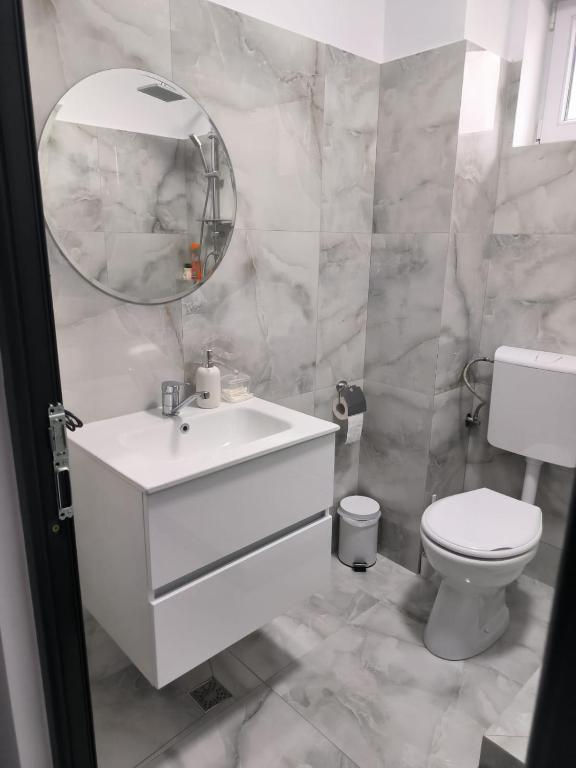 Koupelna v ubytování Netylux