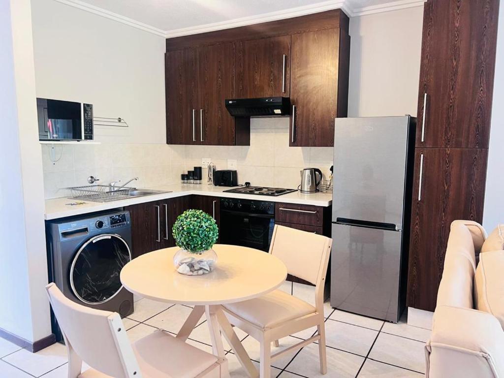 Η κουζίνα ή μικρή κουζίνα στο Drift & Dwell