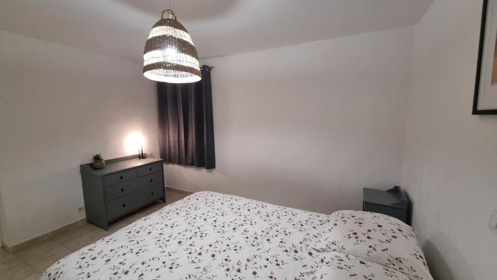 Postel nebo postele na pokoji v ubytování Appartement T2 La Garde Le Pradet