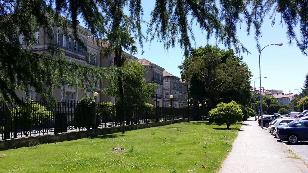 Kép PISO DE 3 HABITACIONES, CON GARAJE INCLUIDO, A 1500 metros de la CATEDRAL szállásáról Santiago de Compostelában a galériában