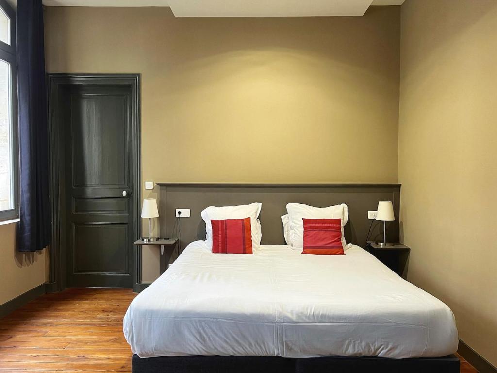 Postel nebo postele na pokoji v ubytování T2 lumineux & charmant, balcon - Amiens centre