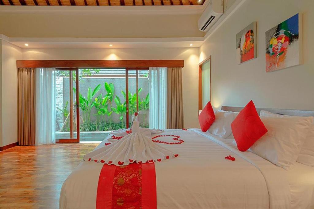 Sanata Luxury Villa - 17