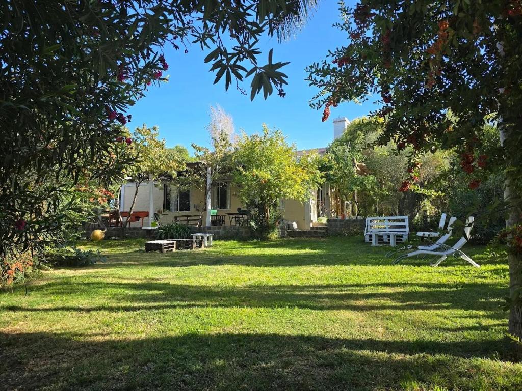 Κήπος έξω από το Aguas de marzo