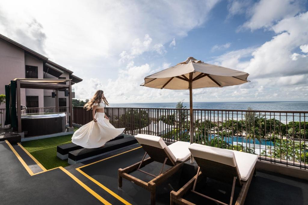 Hyatt Regency Phuket Resort - 8