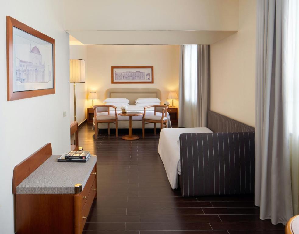 Starhotels Business Palace photo