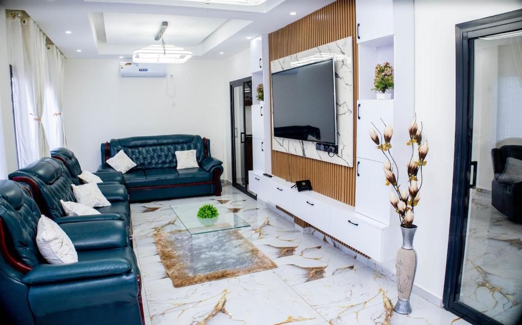 Fotografie z fotogalerie ubytování Modern & Cozy Family Apartment - Yaoundé v destinaci Yaoundé