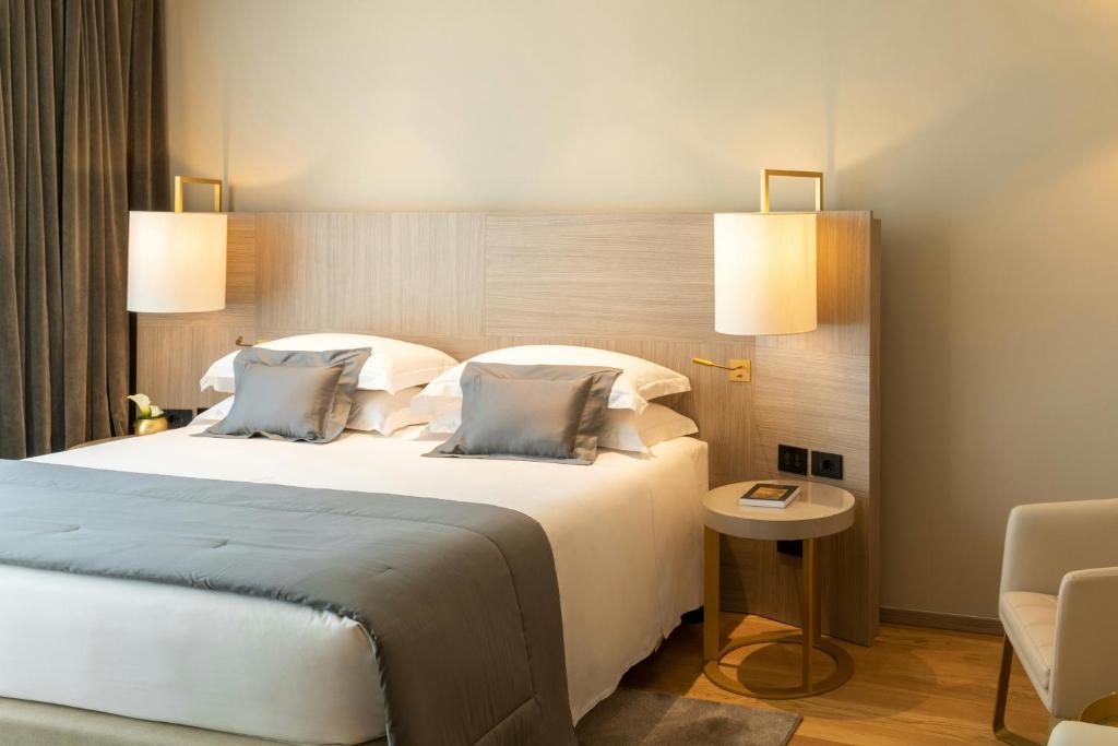 
"Duomo" Deluxe Terrace Apartment Two Bedrooms
