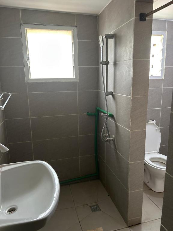 Ένα μπάνιο στο Majunga village touristique