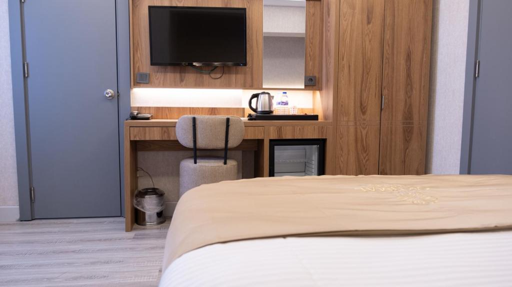 Optimal Hotel - Grande Chambre Double