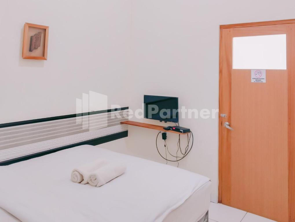Siliwangi Guest House Syariah Tasikmalaya RedPartner - Habitación Doble Estándar