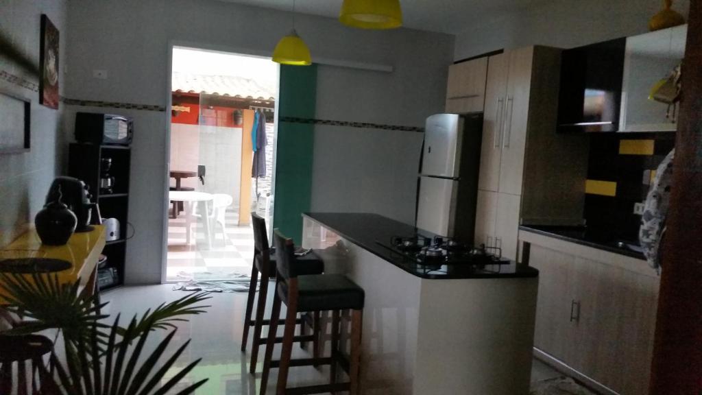  CASA DUPLEX - ARRAIAL DO CABO (Monte Alto)