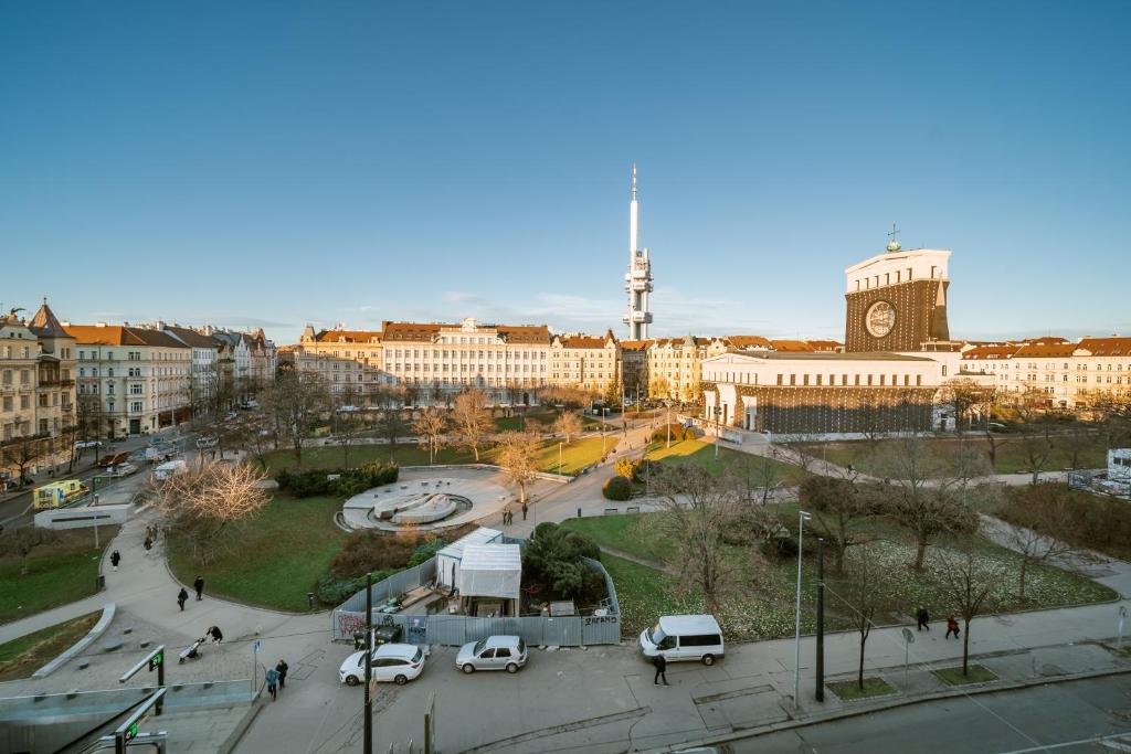Majestic Square View Residence photo