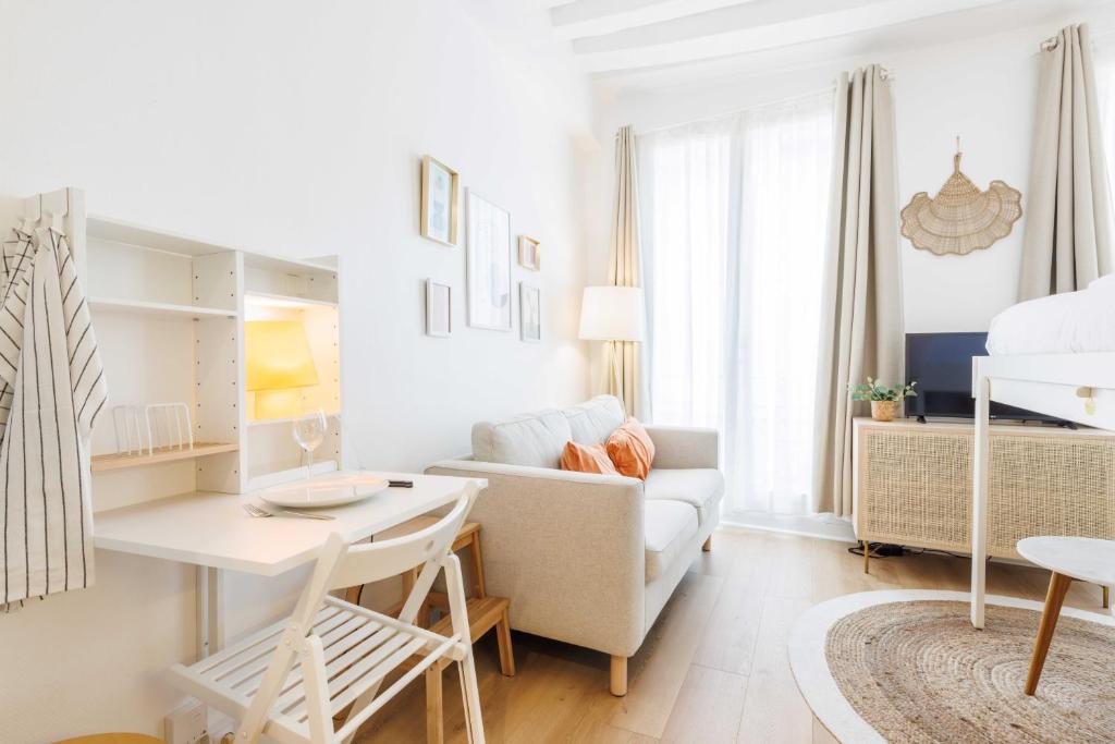 Φωτογραφία από το άλμπουμ του JL-10-ROUSSEAU-BM - in the heart of Paris στο Παρίσι