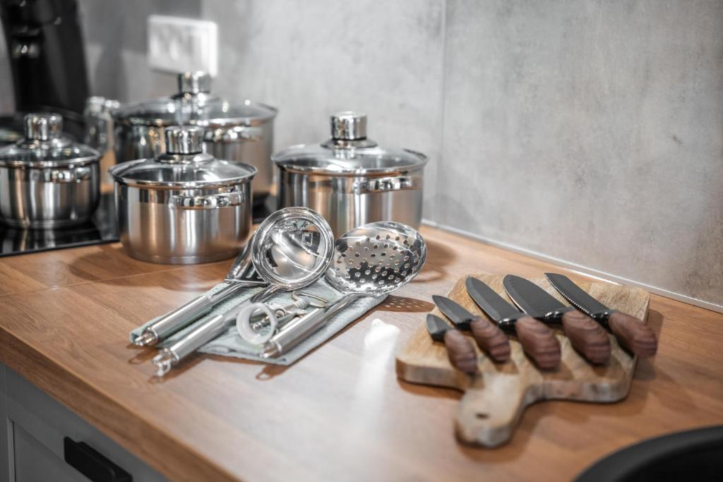 Majestic Square View Residence - 14