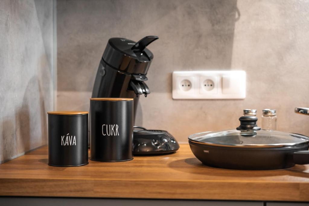 Majestic Square View Residence - 12