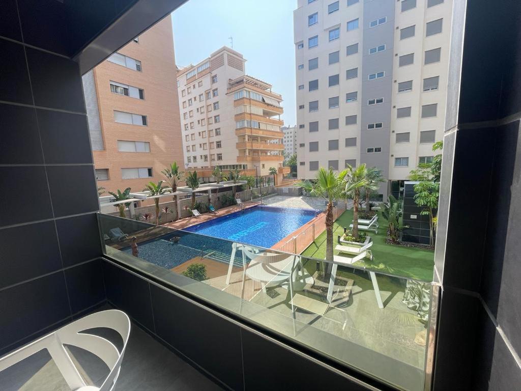 Swimmingpoolen hos eller tæt på Apartamentos Abedules 3