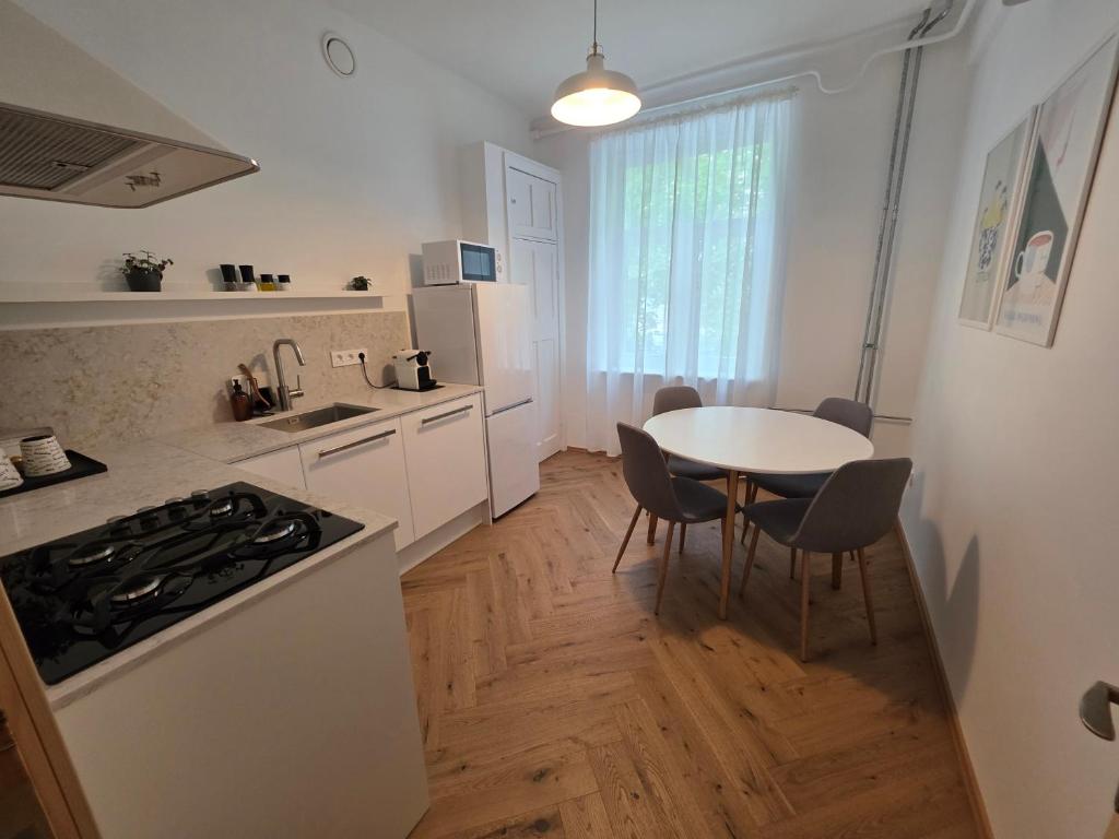 Dapur atau dapur kecil di ApartHotel KODU