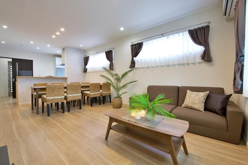 Posezení v ubytování South Wind STAY Naha Uema