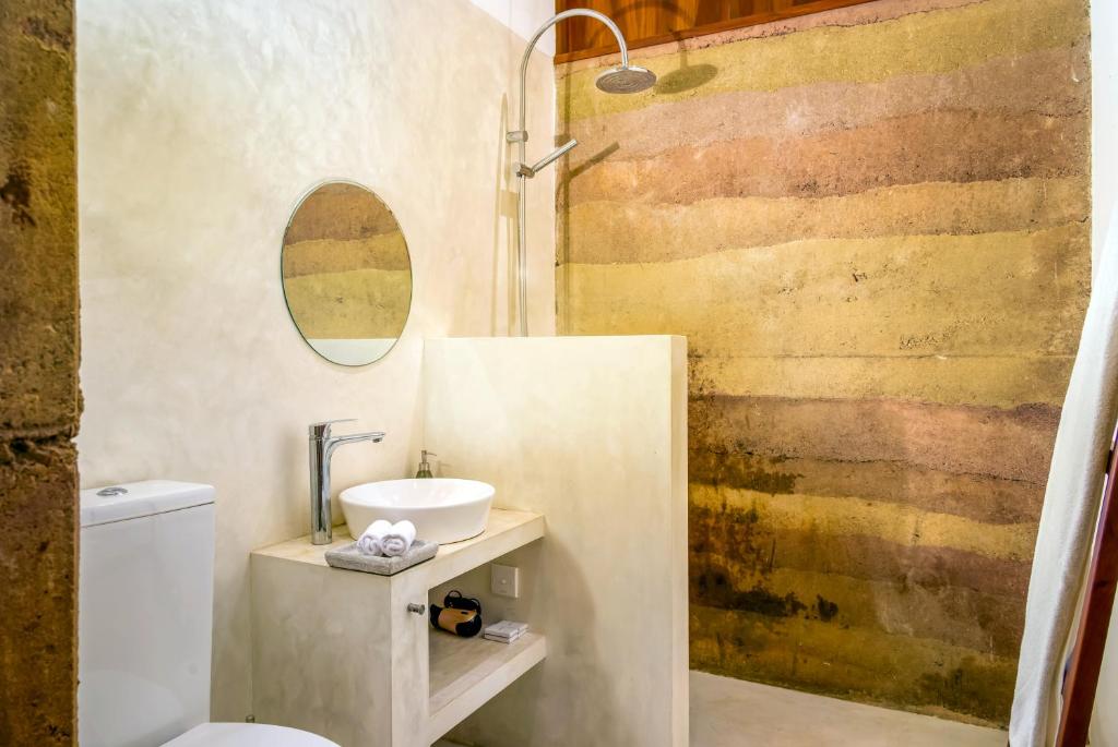 No 05 Middle Street - 11