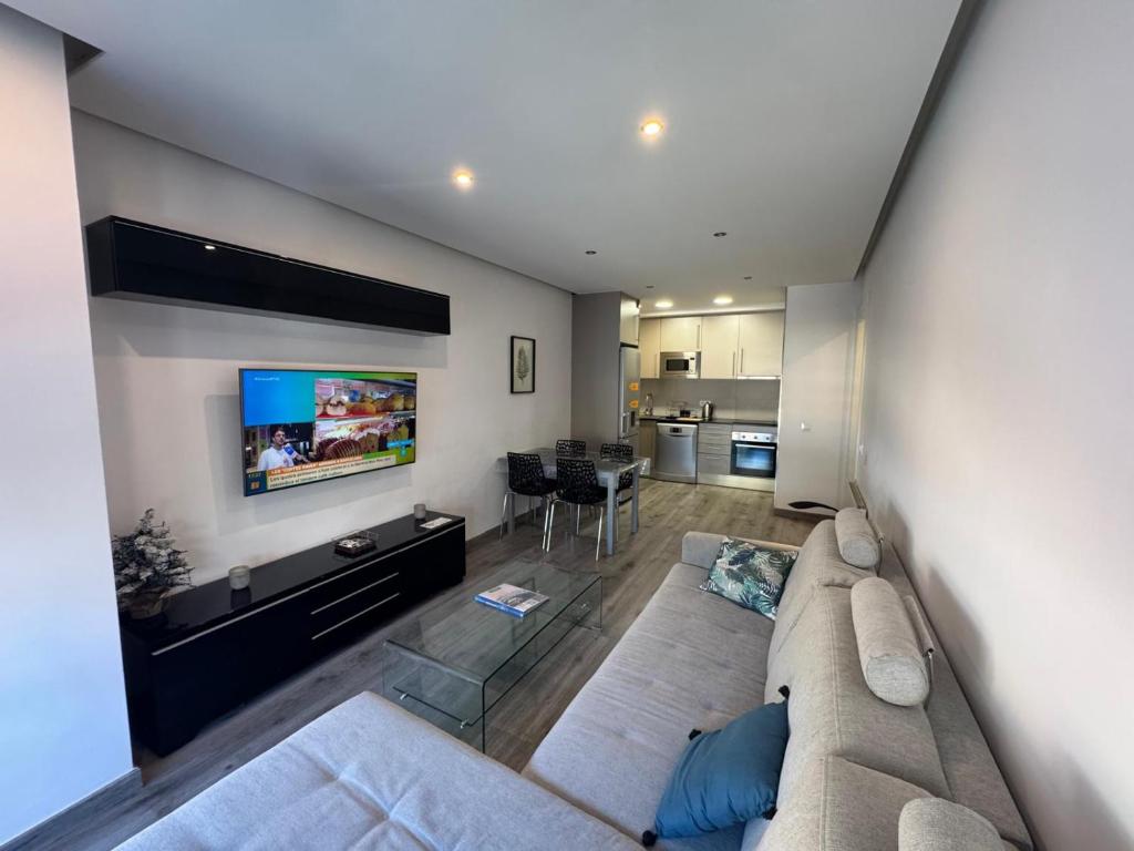 Kuchyň nebo kuchyňský kout v ubytování Immodelpas Pessons