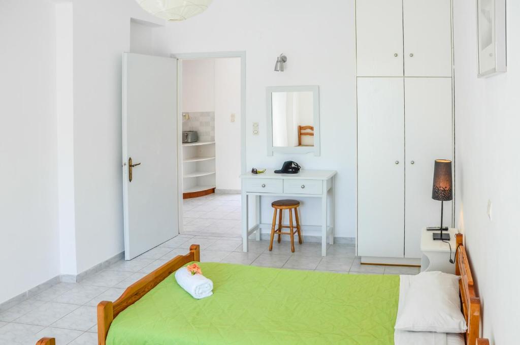 Kuchyň nebo kuchyňský kout v ubytování Olive Grove Apts