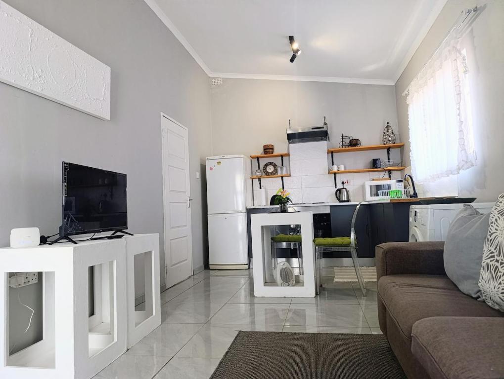 TV/trung tâm giải trí tại Serubi Cottage