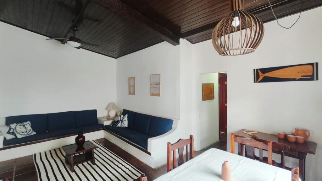 Postel nebo postele na pokoji v ubytování Excelente casa com garagem no centro de Búzios!