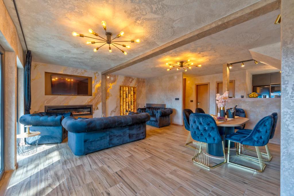 Χώρος καθιστικού στο Vila Aleksandrija Zlatibor