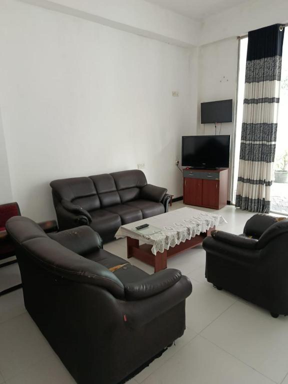 Φωτογραφία από το άλμπουμ του Yala Ceylon Moon Hotel σε Meda-Ela