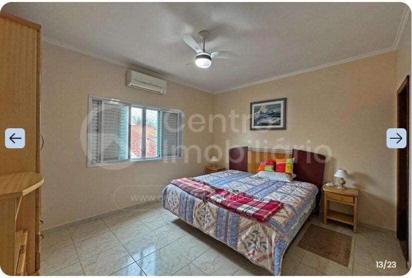 Ένα ή περισσότερα κρεβάτια σε δωμάτιο στο Casa Linda Completa - 50m da praia!!!