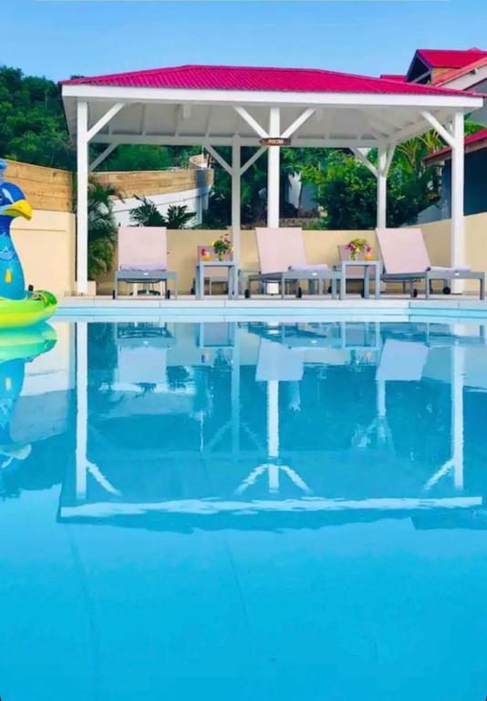 Piscina a Bella Vista 18 o a prop
