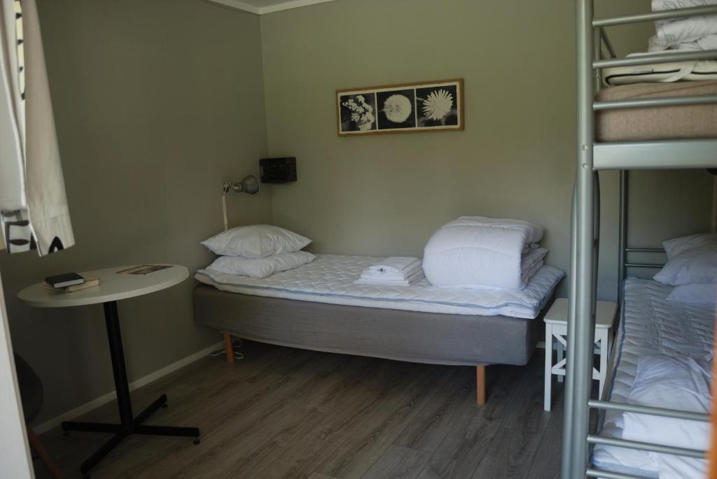 Sofielund Vandrarhem & Camping - Triple Room - Disability Access (No Pets Allowed)