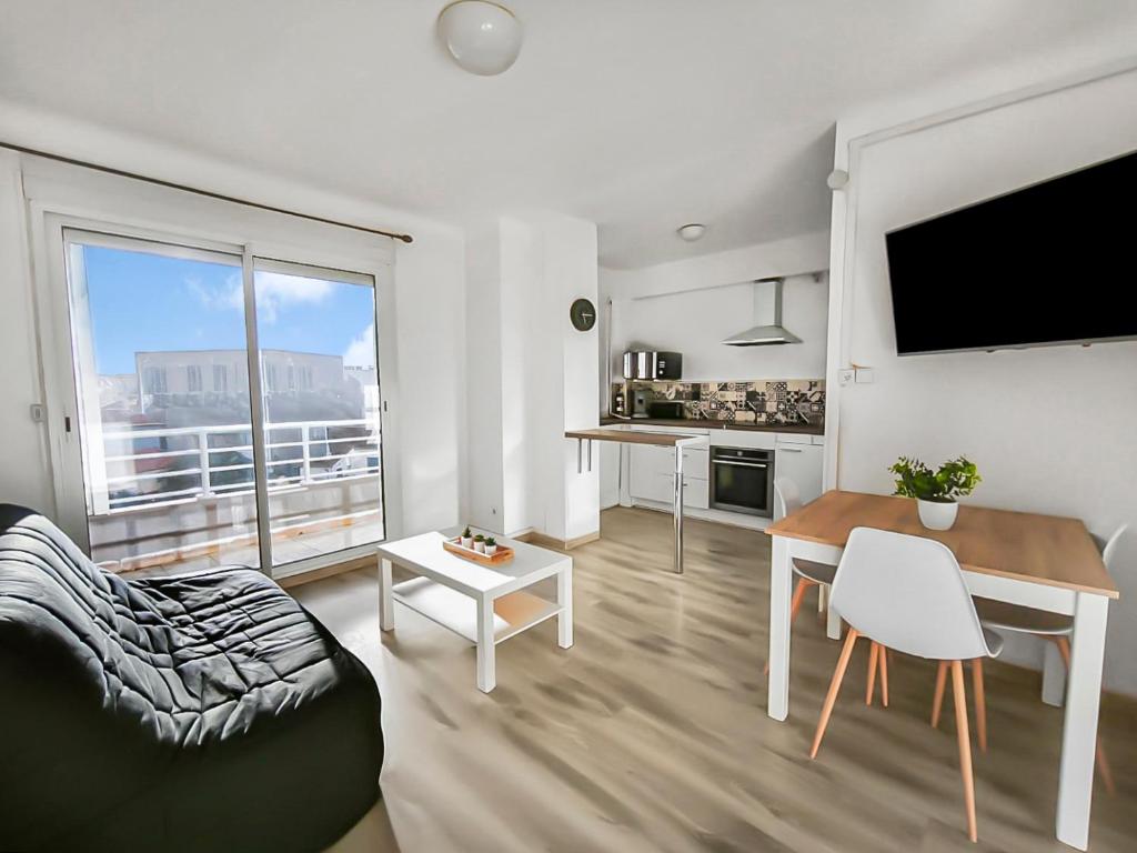 Canet plage T2 lumineux, 4 pers, Clim et Balcon