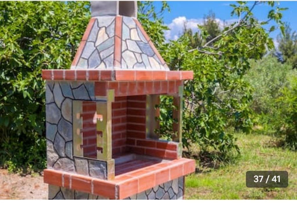 Zahrada ubytování Haris Papa Villa Kallithea Halkidiki