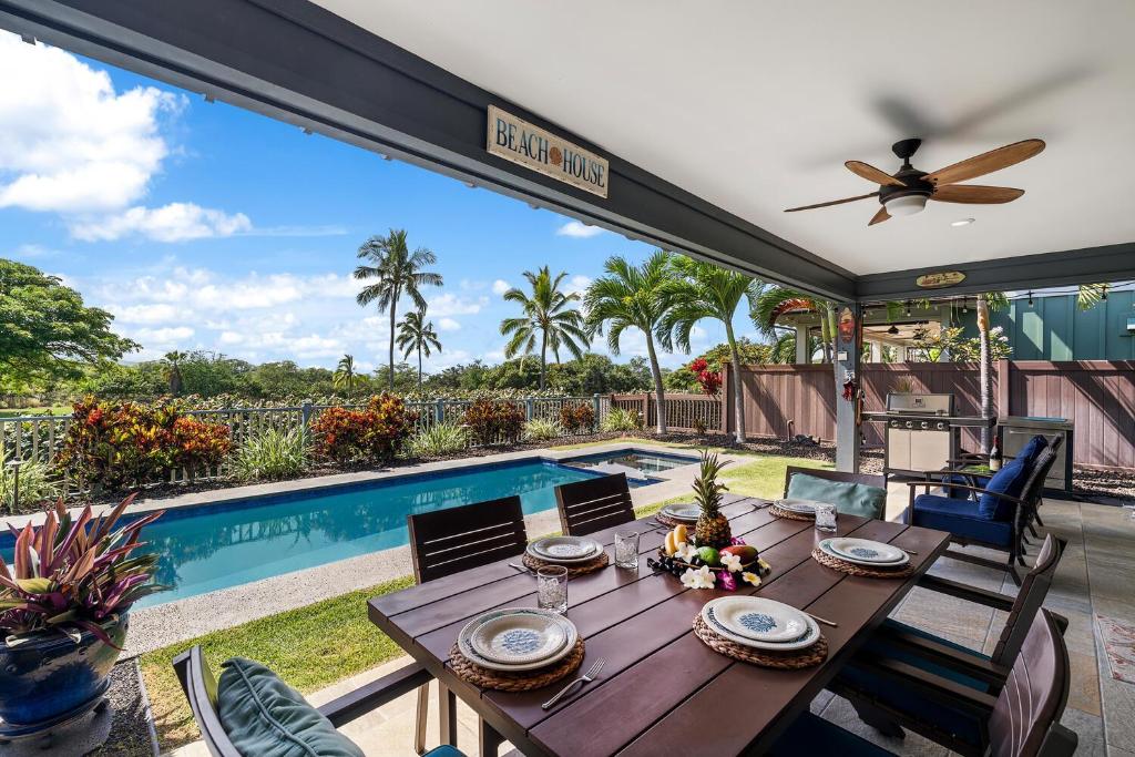 Bassein majutusasutuses Holua Kai#15 või selle lähedal