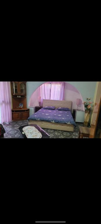 Postel nebo postele na pokoji v ubytování Mance house