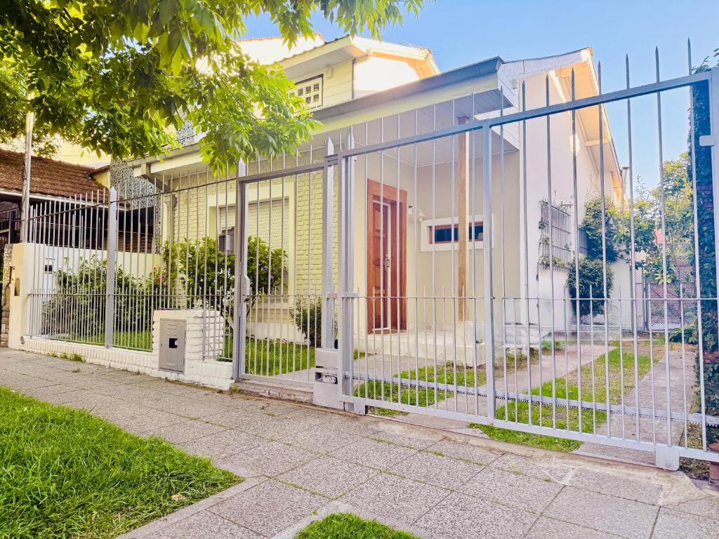 Hoone, kus puhkemaja asub