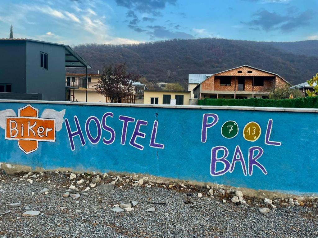 Φωτογραφία από το άλμπουμ του RedLine Hostel & Pool bar σε Ch'int'i