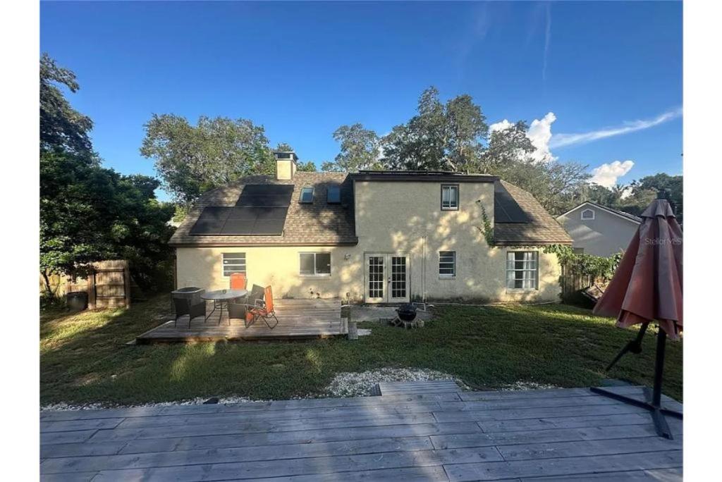 Το κτήριο όπου στεγάζεται  η παραθεριστική κατοικία