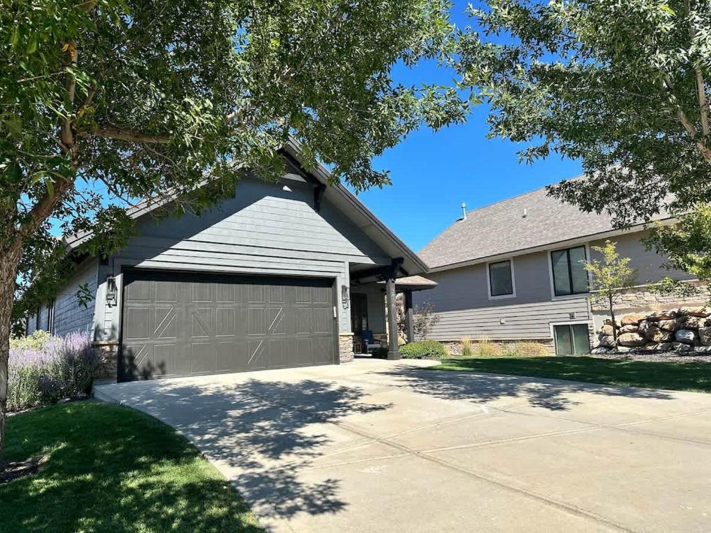 Budova, kde se prázdninový dům nachází