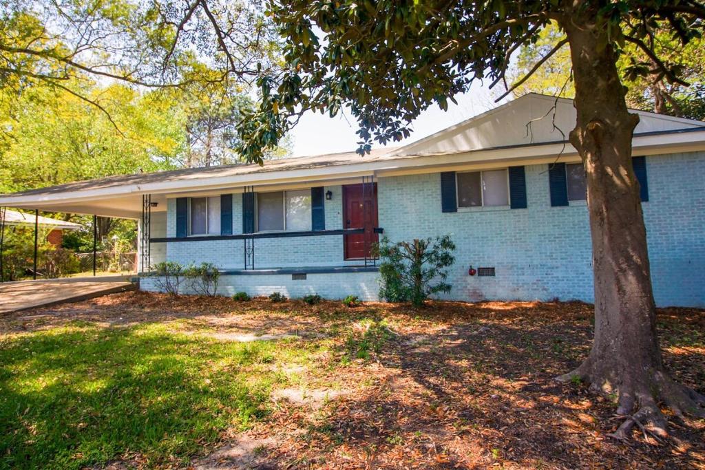 Budova, kde se prázdninový dům nachází