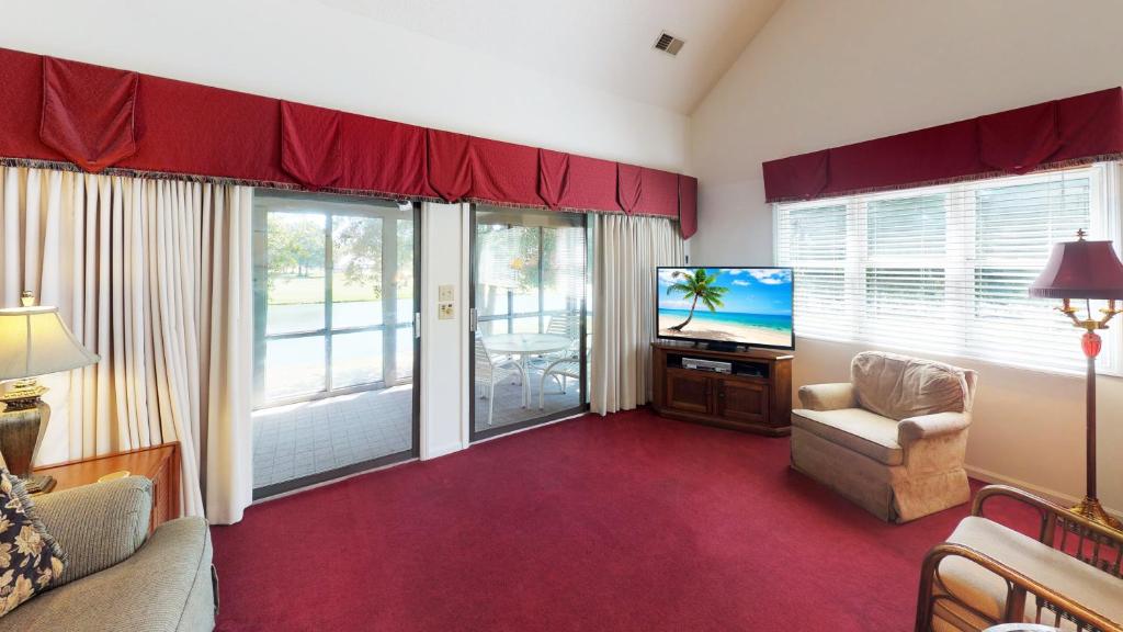 TV a/nebo společenská místnost v ubytování Club Villas Unit 11D