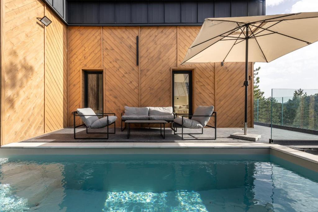 Bazén v ubytování 3 Tačke Tara nebo v jeho okolí